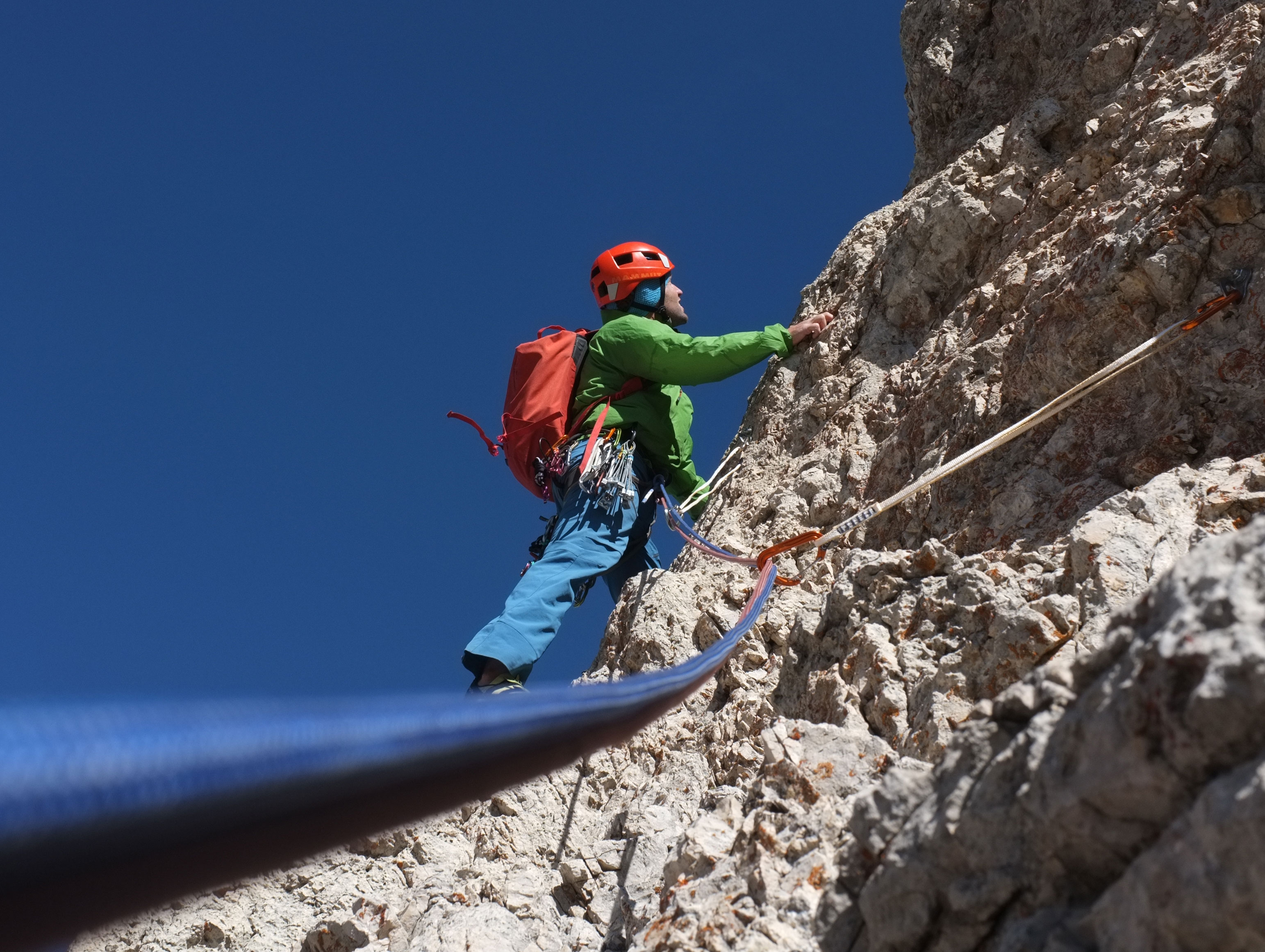 Bild zu 18-0100-01: Übungsleiter Alpinklettern