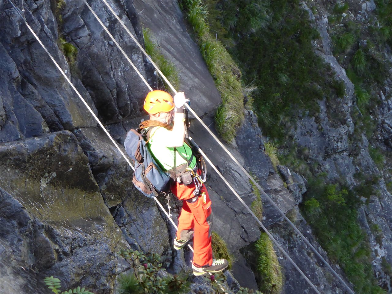 Bild zu 18-0013-05: Übungsleiter Klettersteig