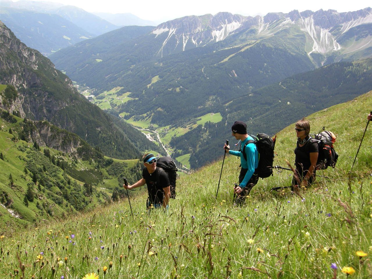 Bild zu 18-0025-03: Übungsleiter Bergwandern