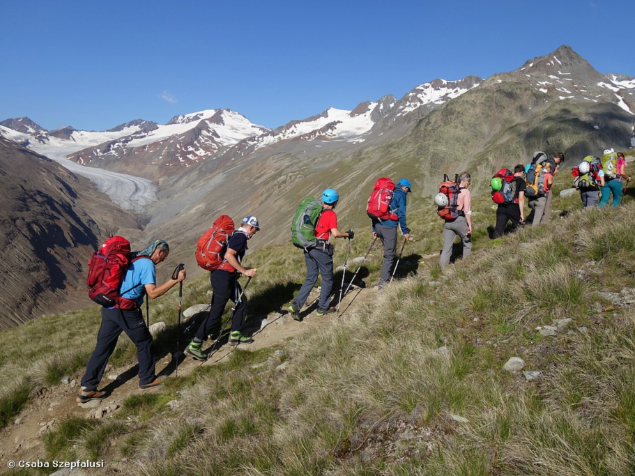 Bild zu 2023a117: Basic-Kurs Bergwandern